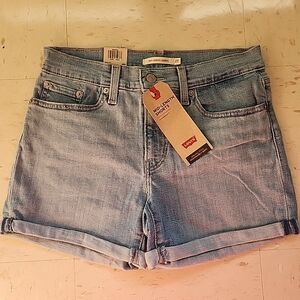 NEW Levi's Sculpt Hypersoft Mid-Length Shorts Light Wash Rolled Cuffs Size 27